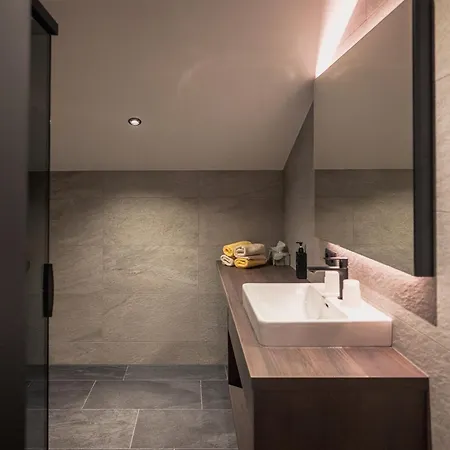 Апартаменти Hutegger