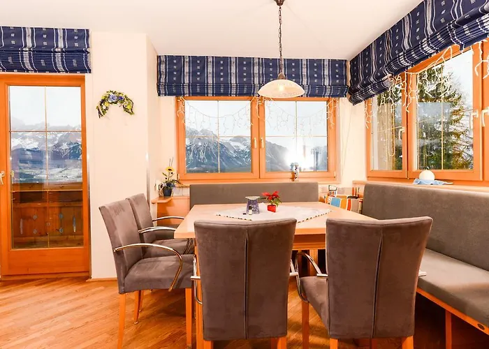 Hutegger 公寓 斯拉德明